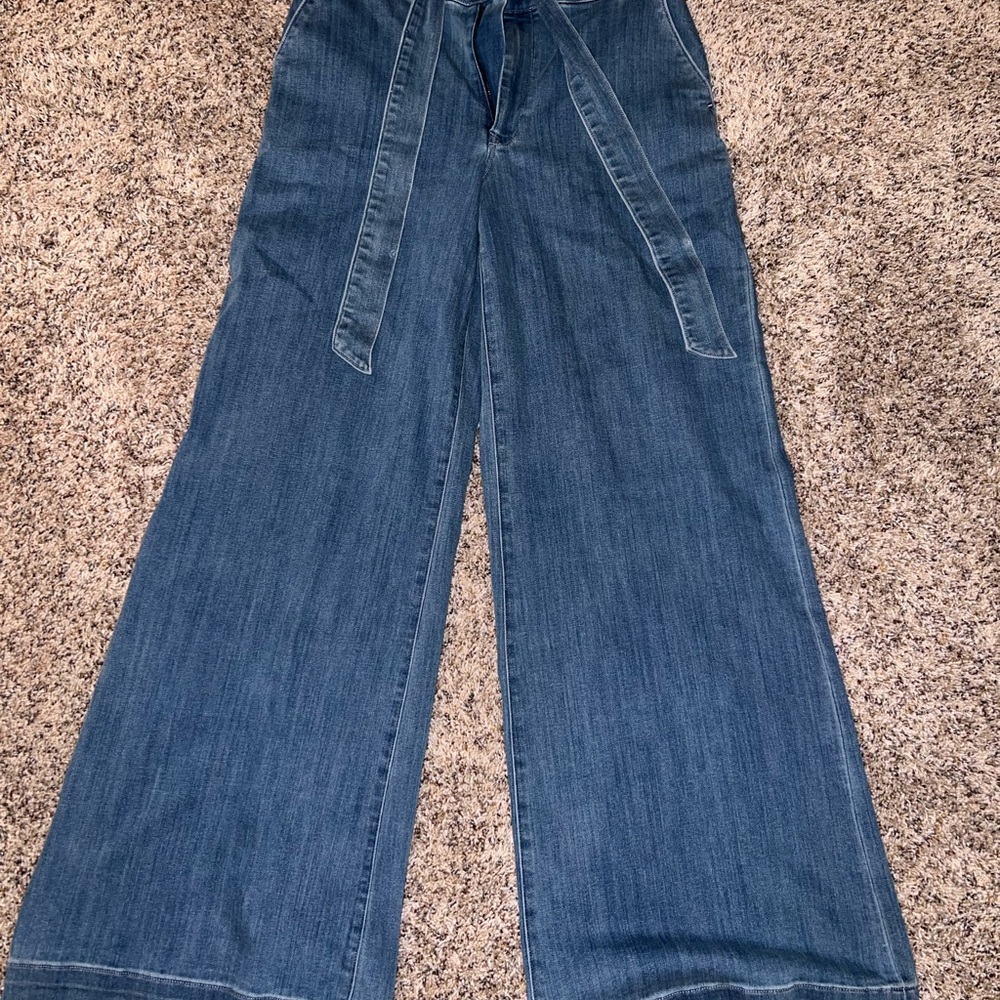 Express Flare Jeans in Deep Blue